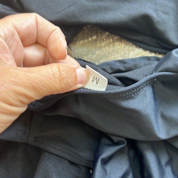 Lovin” this swimsuit - Picture 7 of 8